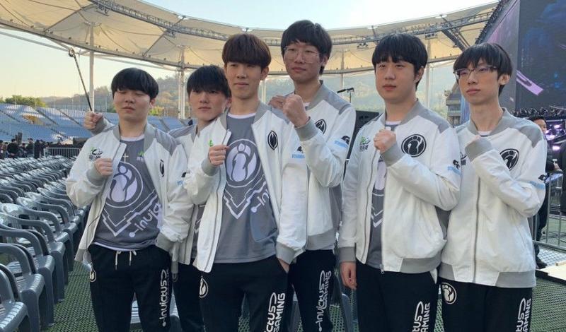 乎一夜之间 乎一夜之间